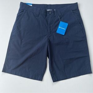 NWT • Columbia Sportswear Men's Washed Out Shorts • Size 32 • Navy • Nice!!